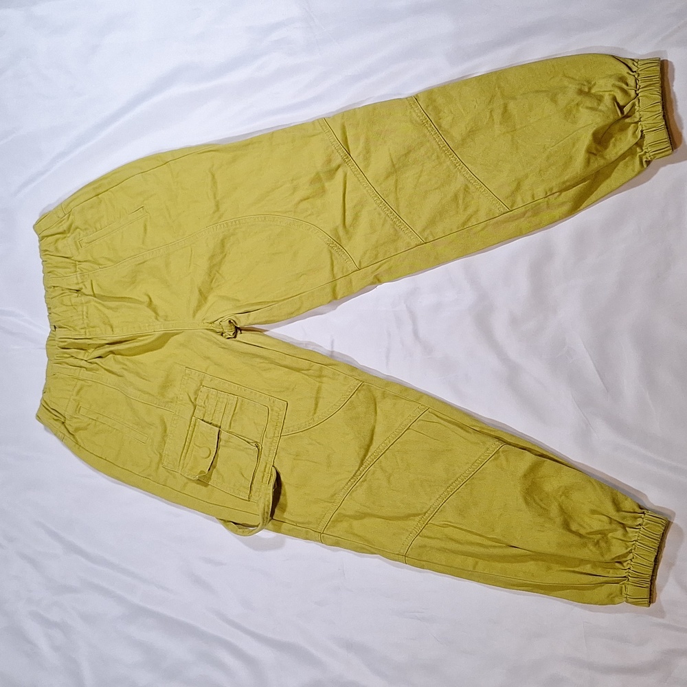 Y2K style Forever 21 Lime green Sz 6